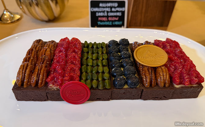 Merry Berry Nutty Tart