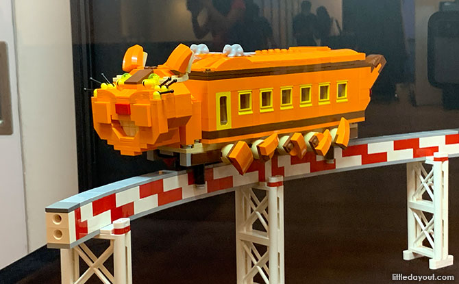 LEGO Cat Monorail - SG BrickFest 2021 at ION Orchard