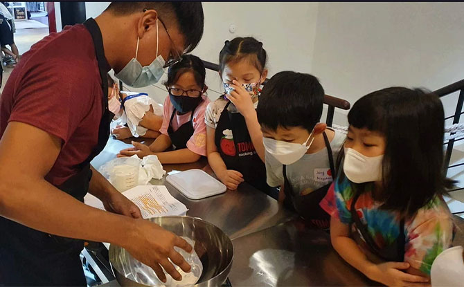 Tomato Cooking School