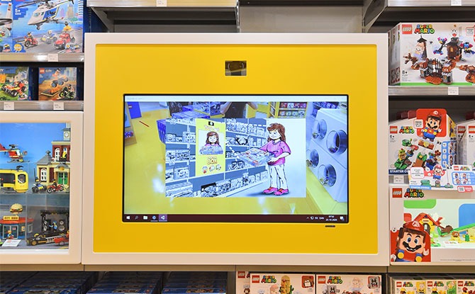 Seeing is believing with the LEGO Digibox at LCS Tampines Mall (Courtesy of LEGO Group 2020)