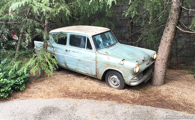 Flying Ford Anglia