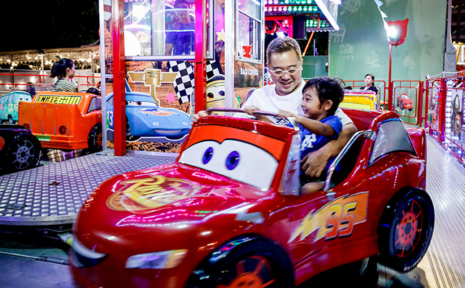 Car rides at the Marina Bay Carnival 2019