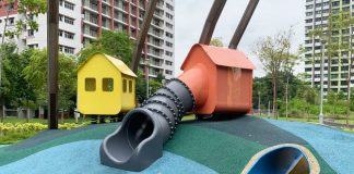 Buangkok Square Park: Village Playground & Animal Walk