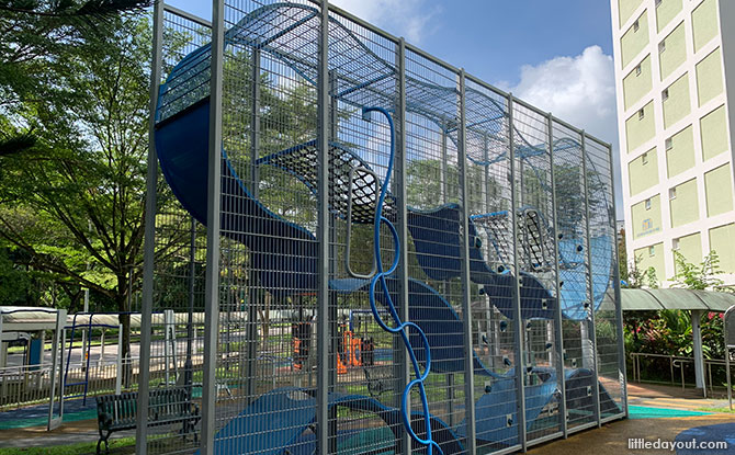 04-bukit-batok-ave-wallhola Bukit Batok East Ave 4 Wallhola Vertical Playground & More