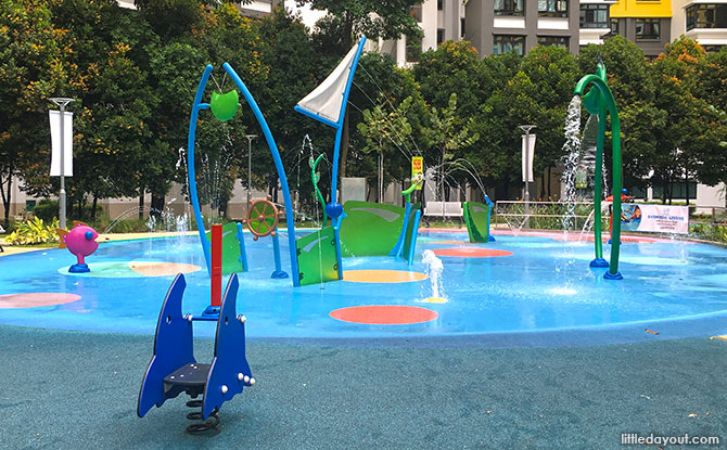 Jelutung Harbour Park Water Playground