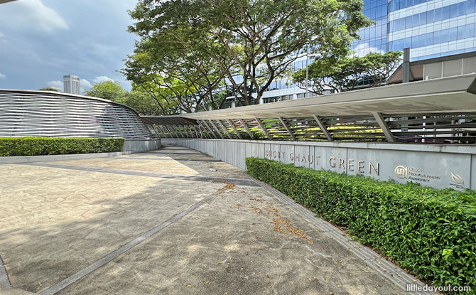 Dhoby Ghaut Green: Amphitheatre, Arts & Swings