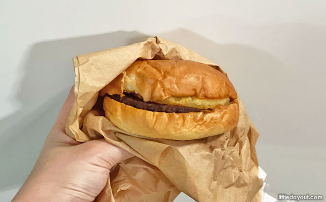 7-Select Impossible Spicy Pineapple Burger