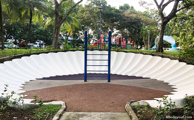 Pasir Ris Seashell Park Exercise Stations