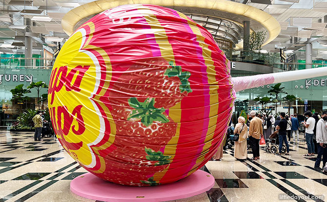 Singapore’s largest Chupa Chups lollipop