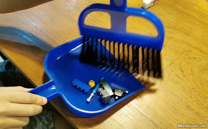 Small Broom with Dustpan