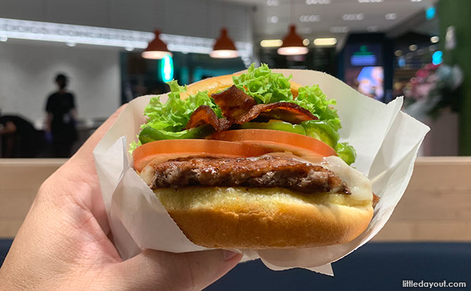 05-shake-shack-great-world-city Shake Shack Great World City: 5 Things To Know