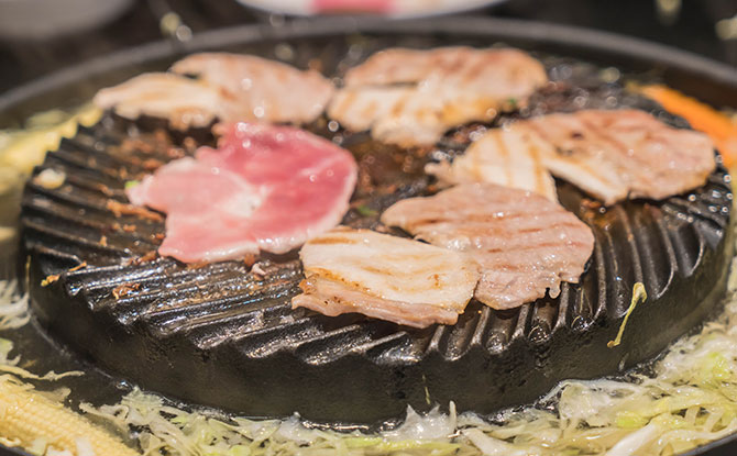Chinatown Food Street Reopens 1 Dec With “Always 99 Offers” Till January 3 sizzling meats and sides