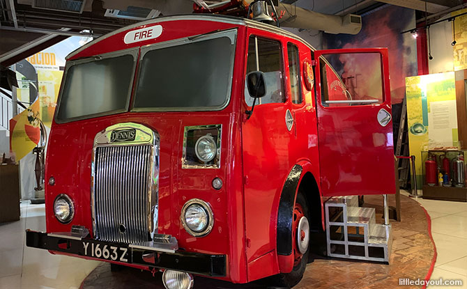 Dennis F12 fire engine