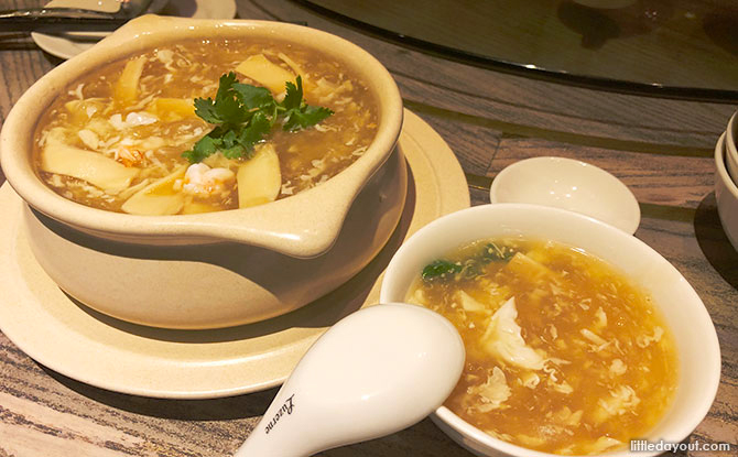 Fish Maw Thick Soup with Seafood