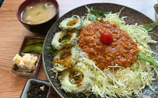 Karii: Singapore’s First Okinawan Street Food Concept at Suntec 3 Hokkaido Pork Taco Rice