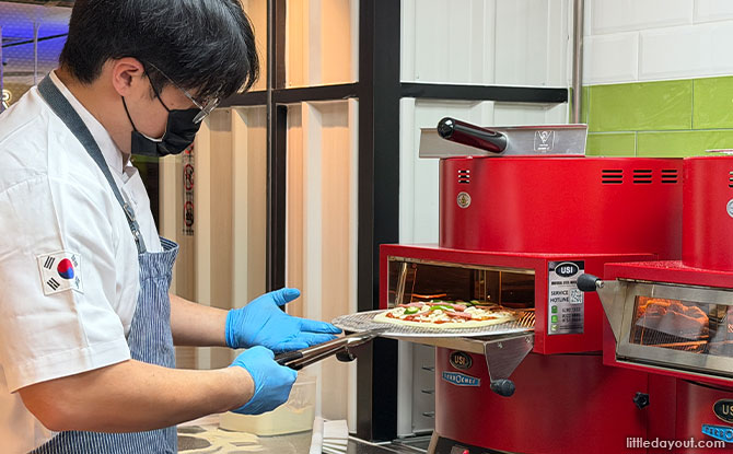 First Pizza Maru Express Opens In Singapore At i12Katong 1 A Quick Stop for Freshly Baked Pizza
