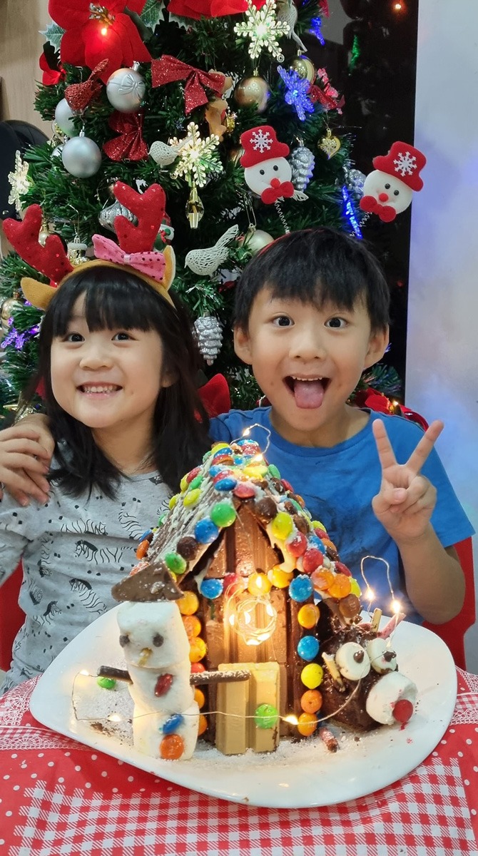 A Precious Christmas to Share: Little Day Out x FairPrice Family Christmas Food Crafting Virtual Class - Kids with their creations