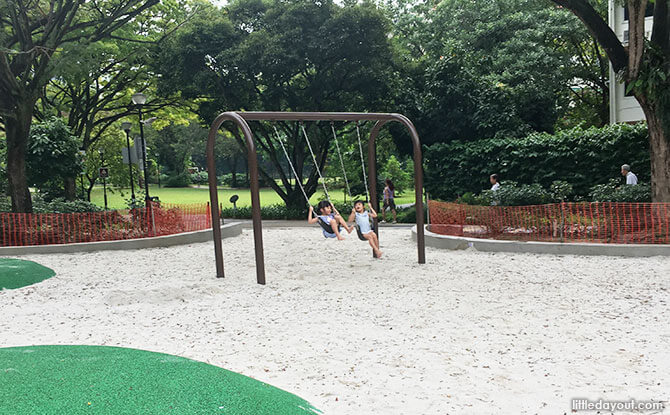 Swings, Tiong Bahru Park