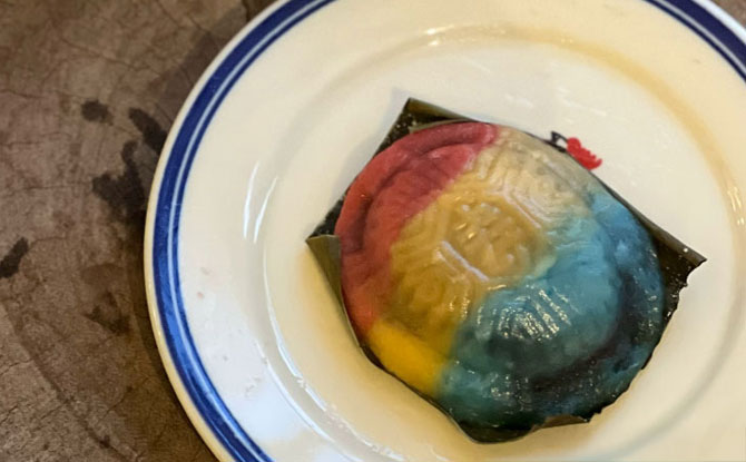 The In-Kueh-Dible Rainbow Ondeh Ondeh Workshop