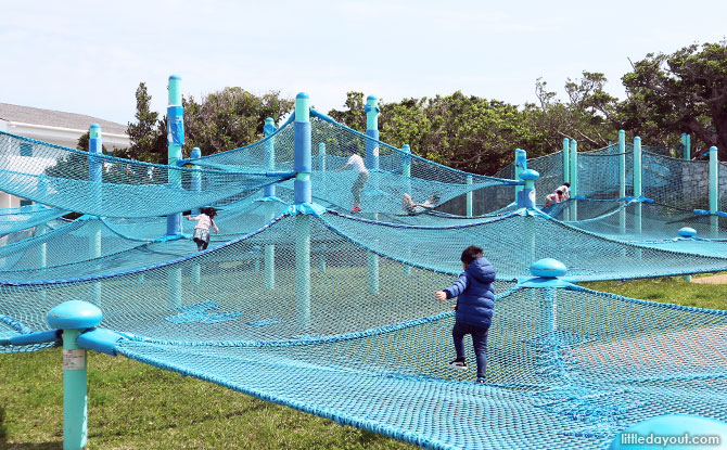 Outdoor playground at the Okinawa Aquarium