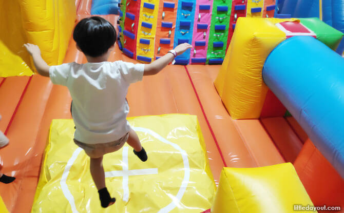 Bouncy & Inflatable Playgrounds In Singapore: 7 Places Where Kids Can Jump For Joy