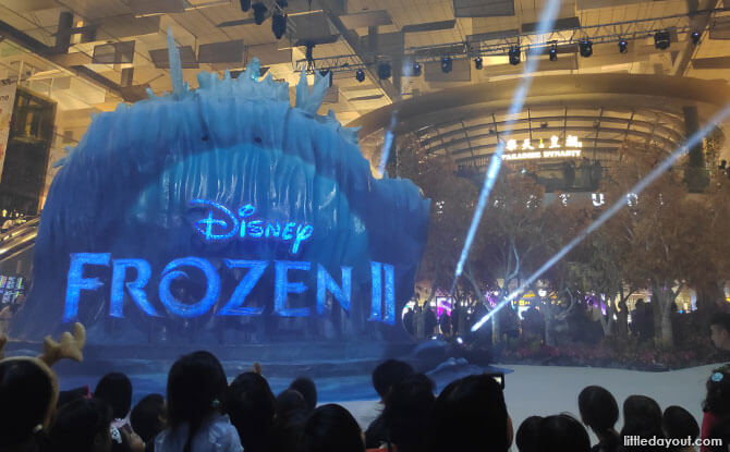 09-frozen-wonderland-at-changi