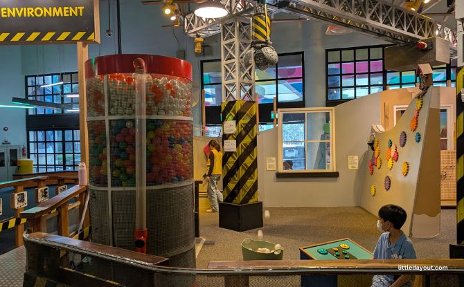 KidsSTOP At Science Centre Singapore: An Educational STEM-centric Indoor Playground 8 1 39