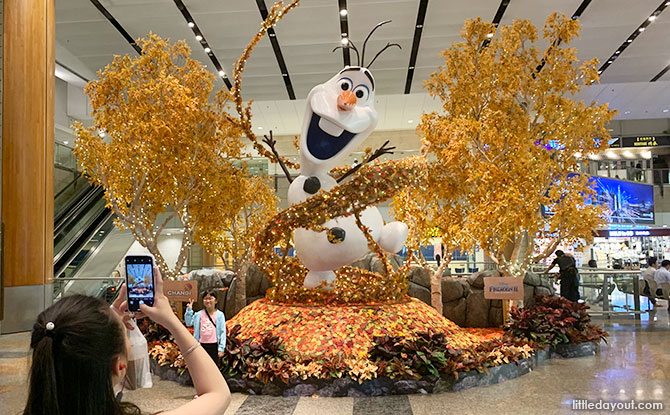 A Giant Olaf at Changi Airport Terminal 2