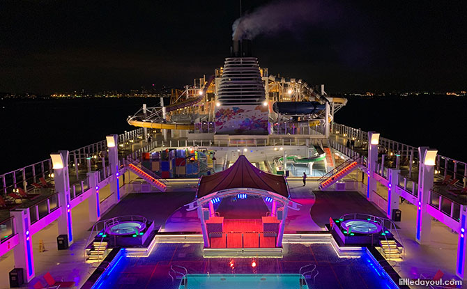 Genting Dream Cruise Review: A Sailing Vacation