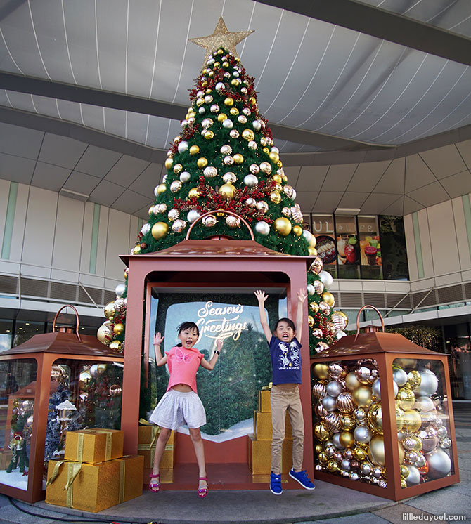 Changi City Point's Christmas Carnival