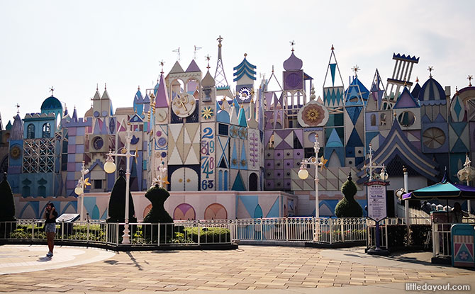 It’s a Small World, Hong Kong Disneyland