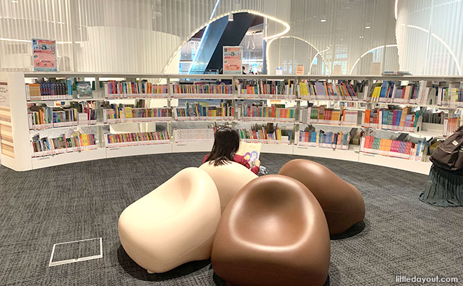 Reading area, Punggol Library