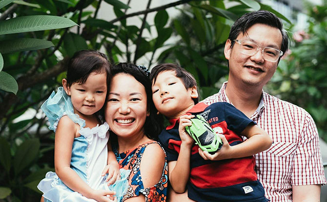 Singapore Cord Blood Bank: “If It Can Save Someone’s Life, Then Why Not Donate?” 5 “If everybody donated their baby’s cord blood at birth, people in need of transplants would have a much better chance of finding a suitable match, thereby increasing the usefulness of each stored unit" - Mandy, SCBB Donor.