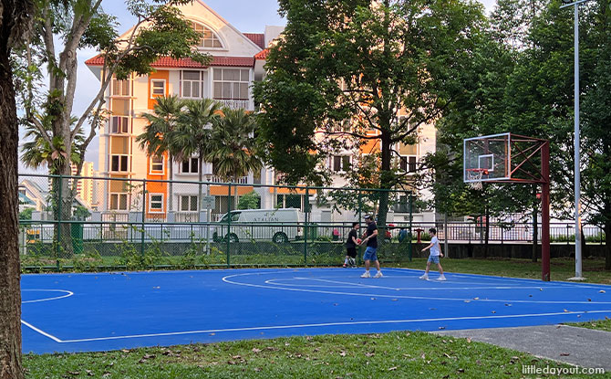 telok kurau park basketball court