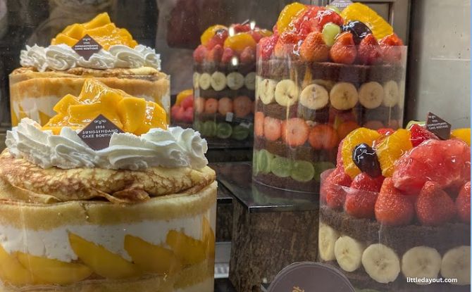 Daejeon: Daytrip Gem From Seoul With Bakeries, Markets & Stationery Shops 4 The bakery and cake boutique easily stood out - from the lines and the well-organised queue systems right outside the stores.