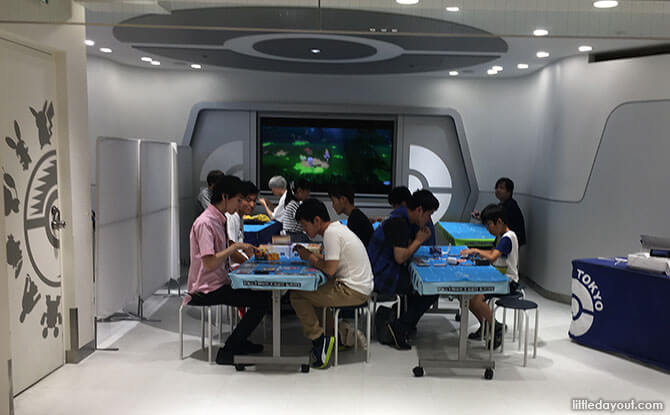 13 Pokemon Center Mega