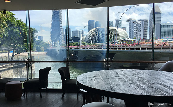 Starbucks at Merlion Park, Singapore