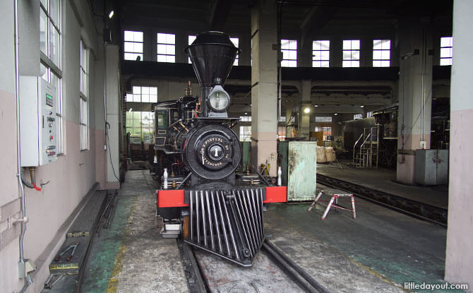 Steam train at the roundhouse