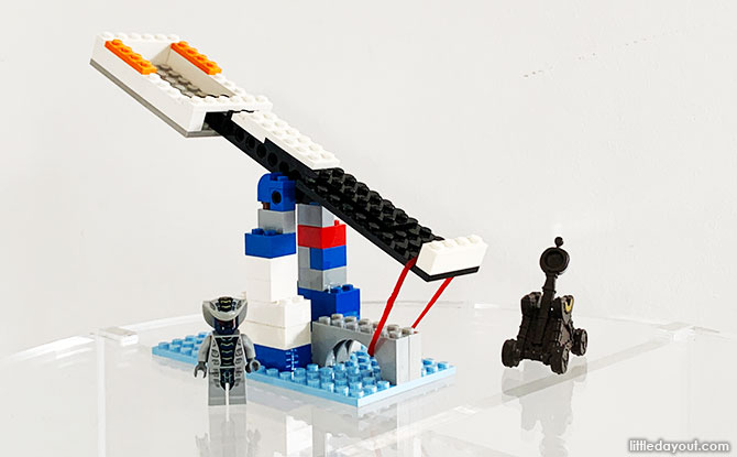 How To Build A LEGO Catapult That Actually Works - Little Day Out