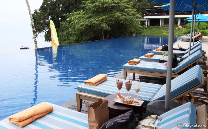 Infinity Pool, The Residence Bintan