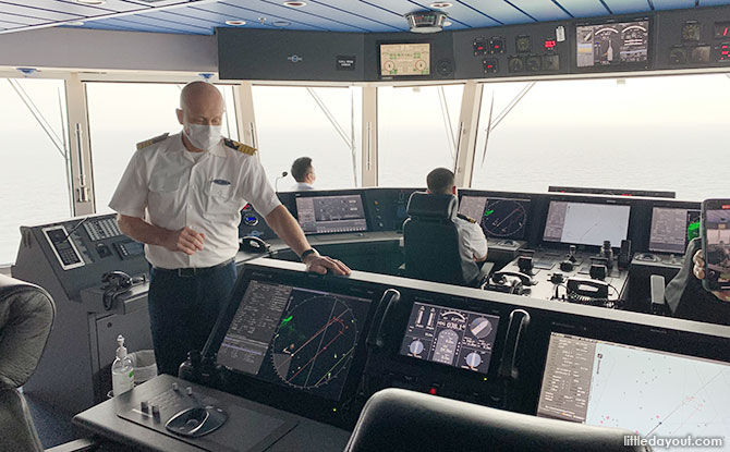 Genting Dream Cruise: All You Need To Know About Vacationing On Resorts World Cruises’ Flagship 16 We were privileged to be invited on to the bridge as part of a media tour.