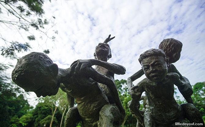 Singapore Botanic Gardens Sculptures - Chang Kuda