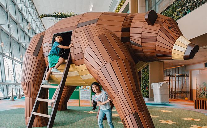 Changi Airport Terminal 2 transit playground