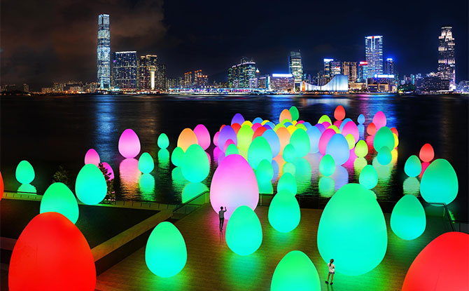 teamLAB: Continuous