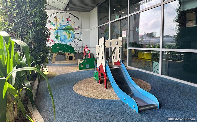 313 Somerset Playground: Outdoor Kiddy Play Area At The Sky Terrace