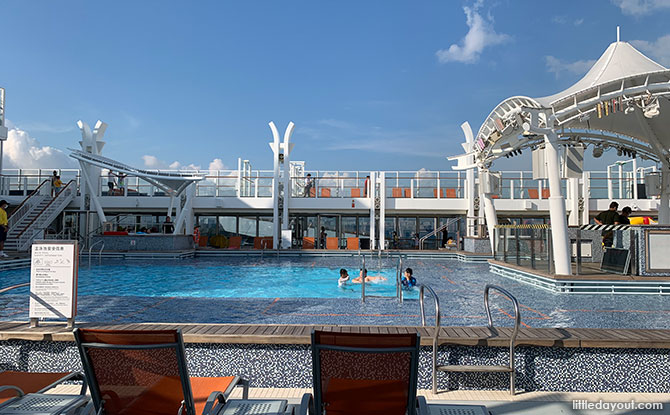 Things to Do on Genting Dream - Main Pool Deck