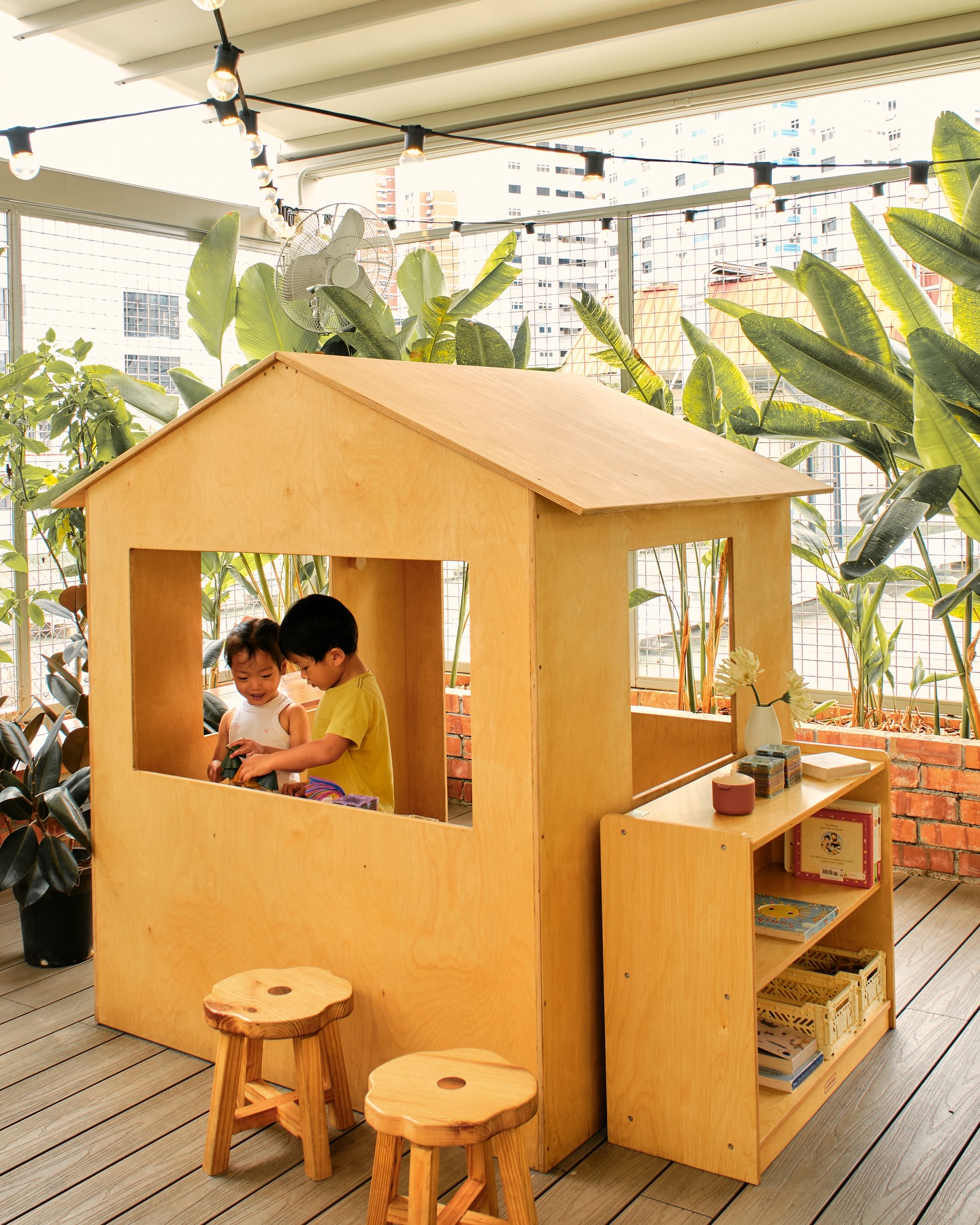 Amazing List Of 50+ Kid-Friendly Cafes & Restaurants With Playgrounds & Play Spaces 13 Frankie & Fern's