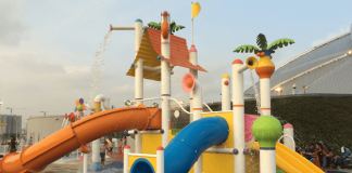 Kallang Wave Shopping Mall Water Playground