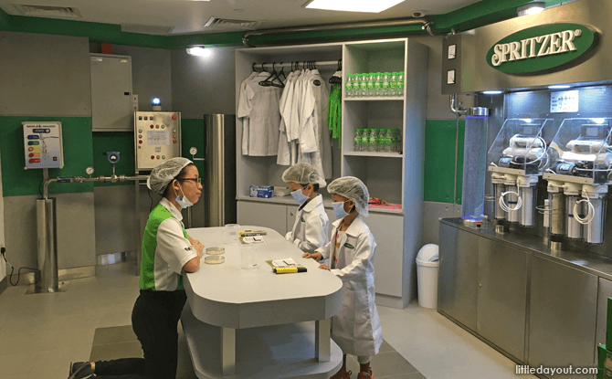 Kidzania scientists role-play