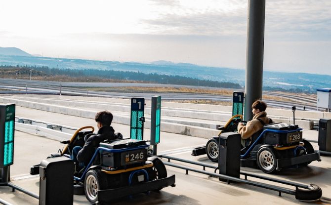 Jeju With Kids: 12 Fun & Exciting Places To Put On Your Travel Itinerary 2 9.81 Park